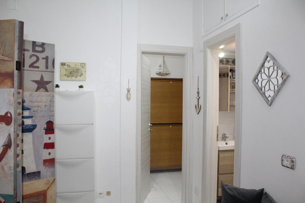 La Casa Ridente : Ischia Porto Apartment Exterior photo